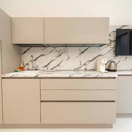 Homeby, Mascarella Patio Apartment Bologna Bagian luar foto