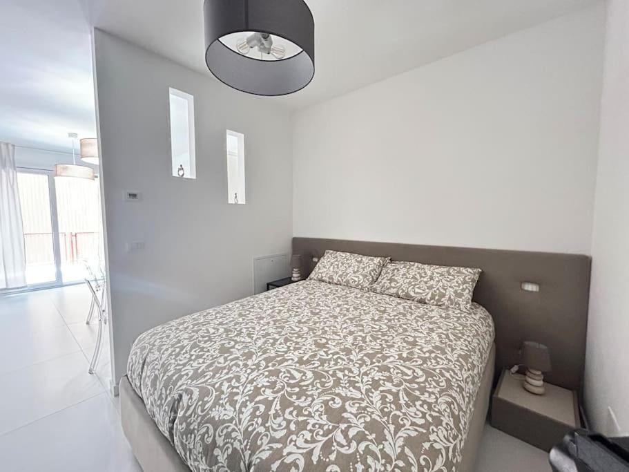 Homeby, Mascarella Patio Apartment Bologna Bagian luar foto