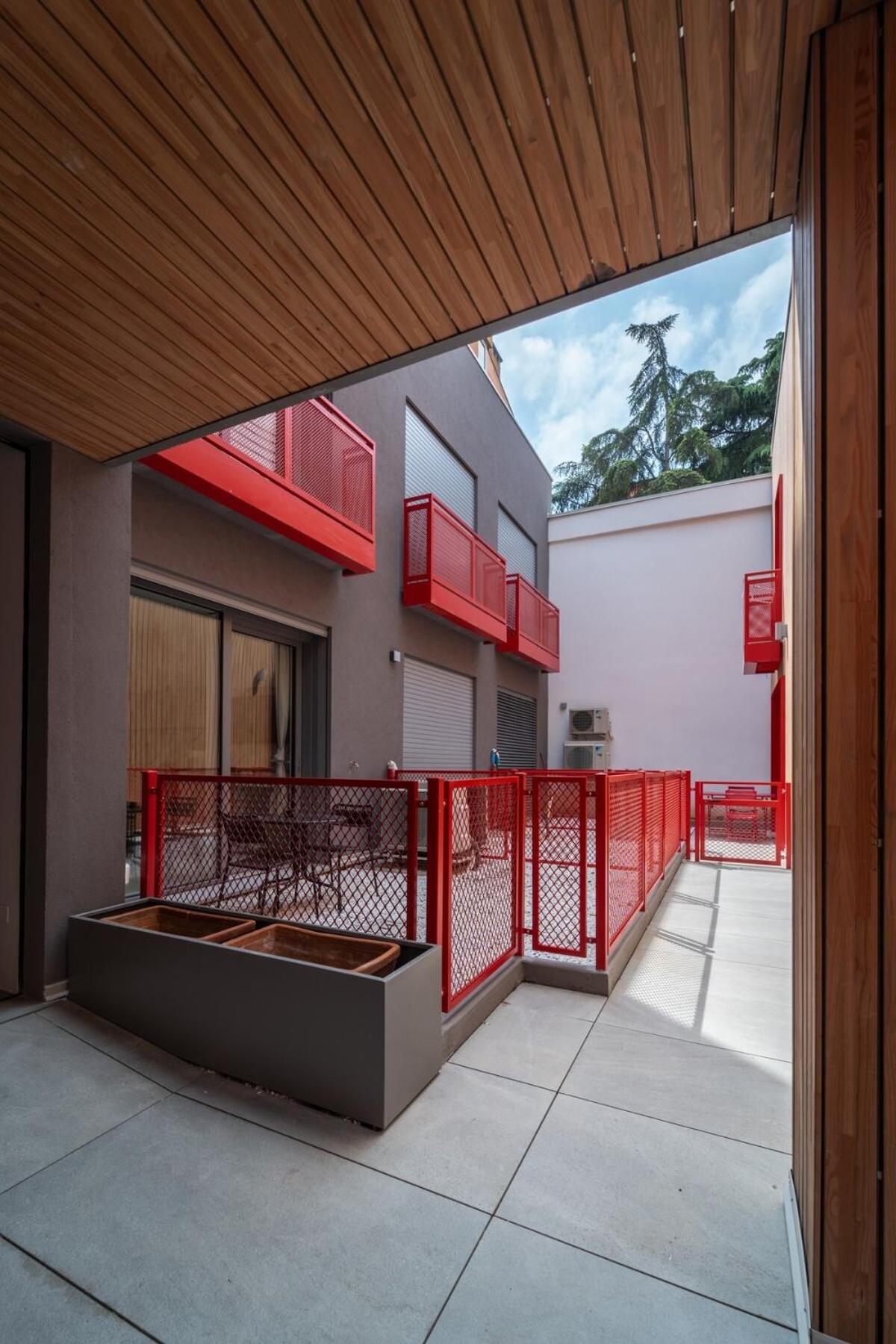 Homeby, Mascarella Patio Apartment Bologna Bagian luar foto
