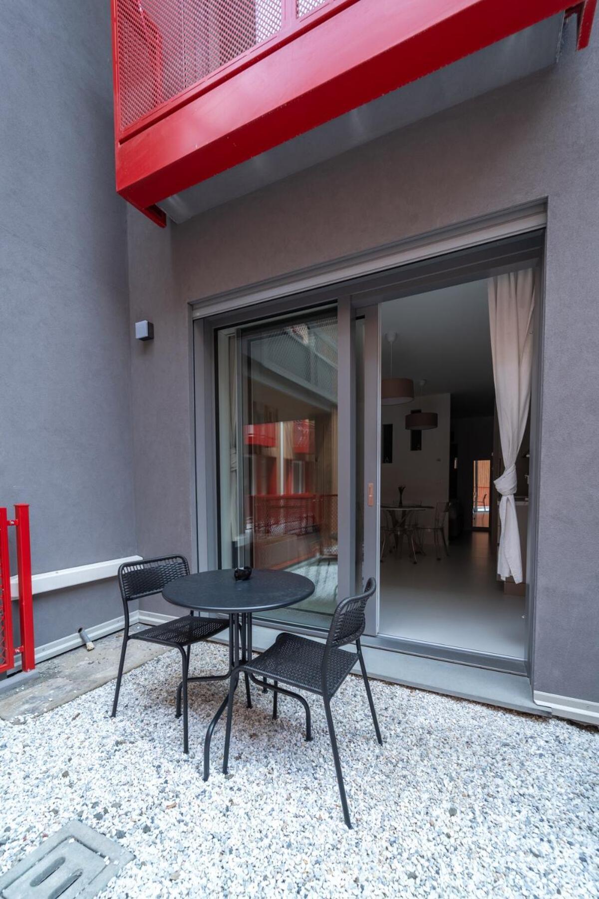 Homeby, Mascarella Patio Apartment Bologna Bagian luar foto